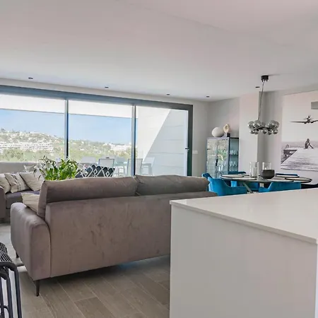 Apartamento Magnificent Frontline Golf Penthouse In Navigolf